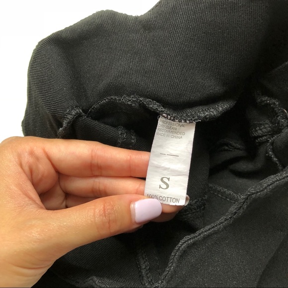 Black high rise scallop waist pants - Picture 4 of 4